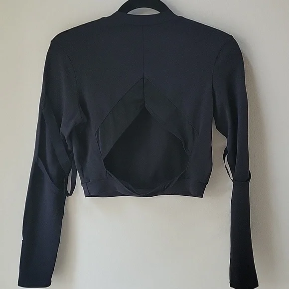 Alo Yoga Bandage Tribe Long Sleeve Top M Black - Picture 4 of 13